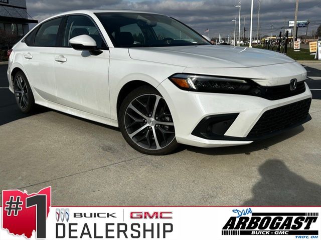 2022 Honda Civic Touring's photo