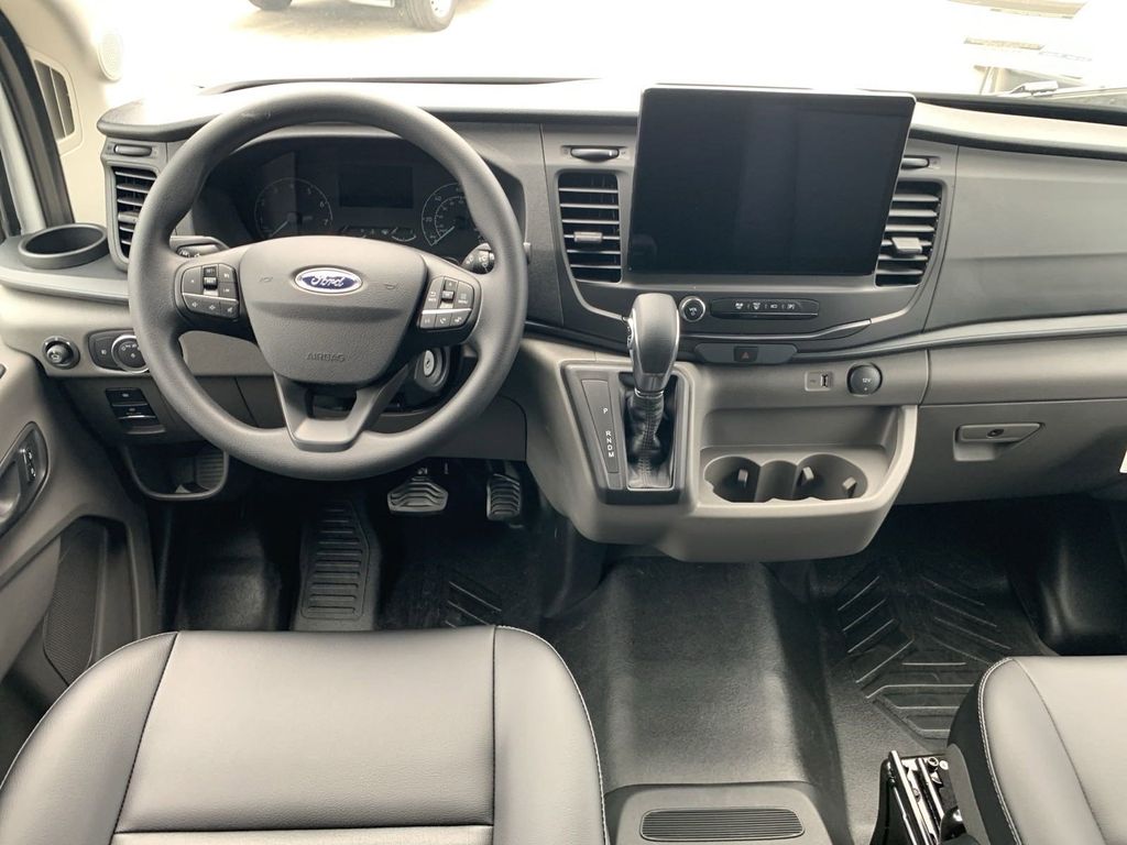 2024 Ford Transit photo 3