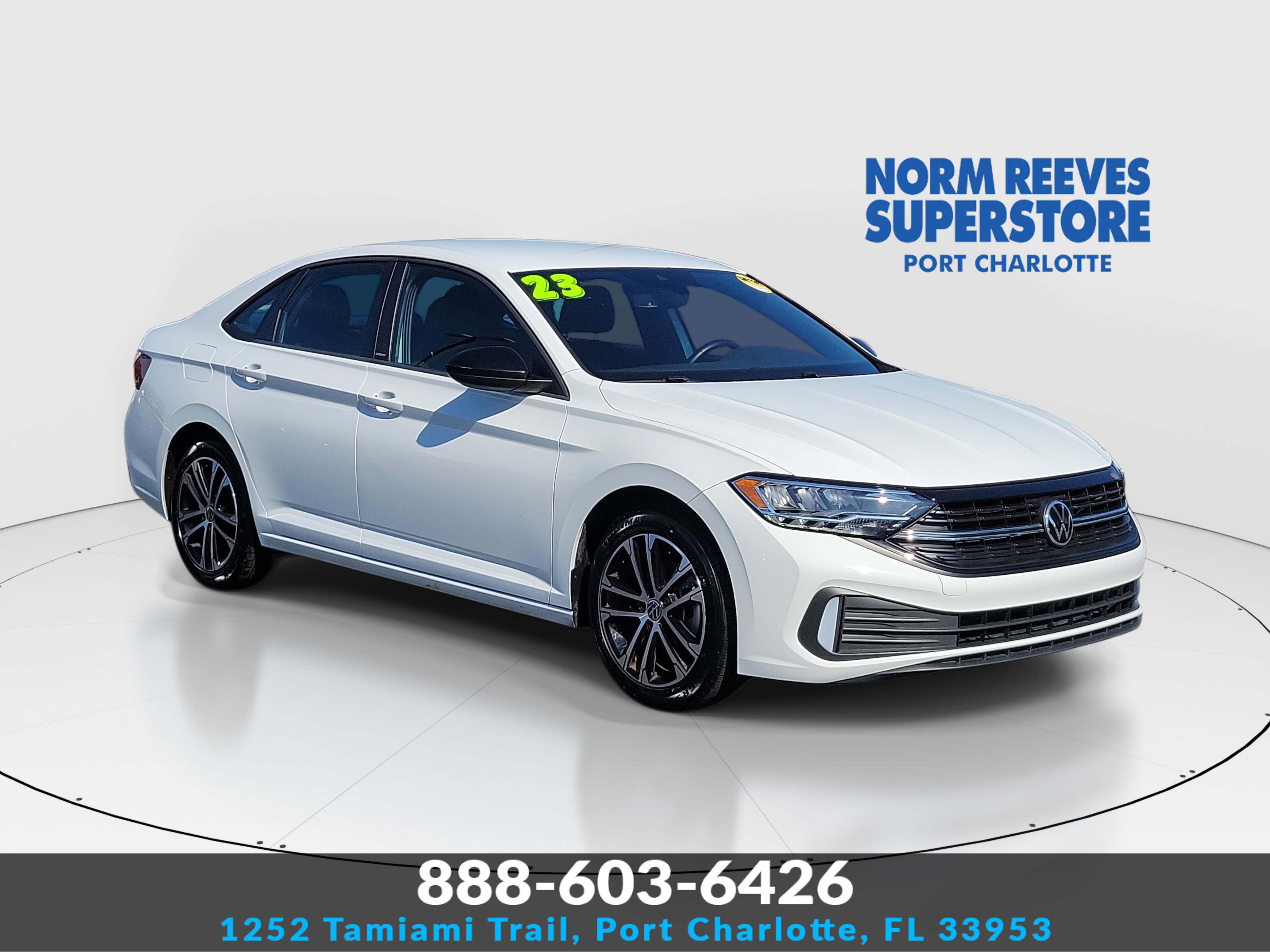 2023 Volkswagen Jetta Sport's photo