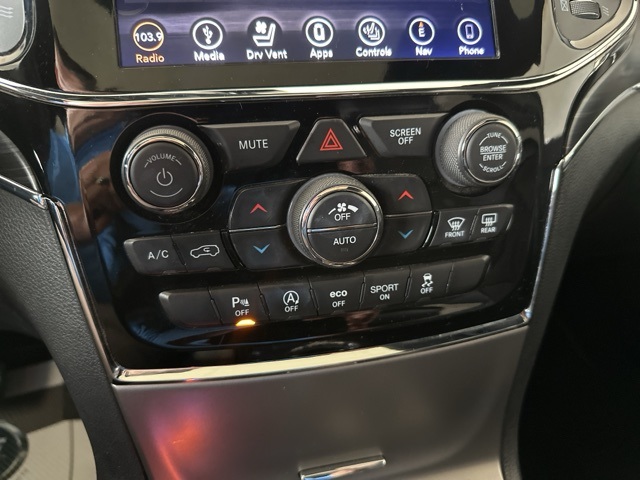 2019 Jeep Grand Cherokee Limited photo 21