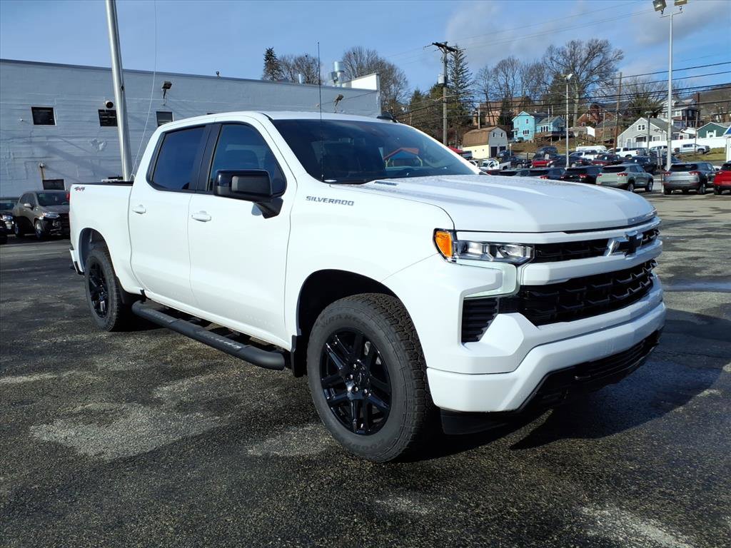 2026 Chevrolet Silverado Base's photo