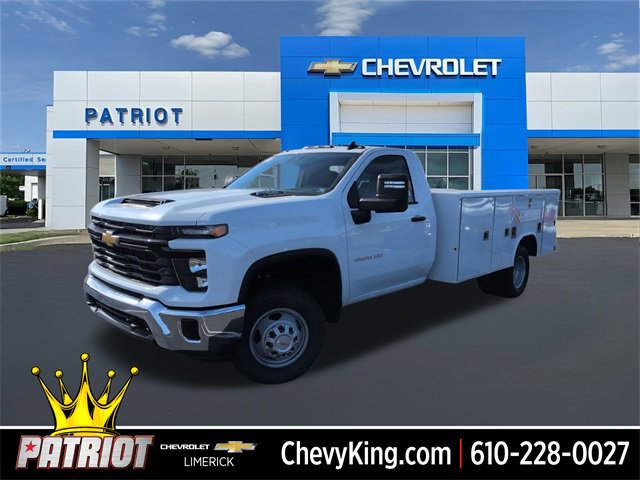 2025 Chevrolet Silverado 3500HD Work Truck's photo