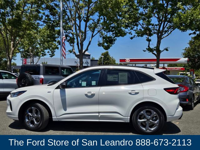 2024 Ford Escape ST-Line photo 3