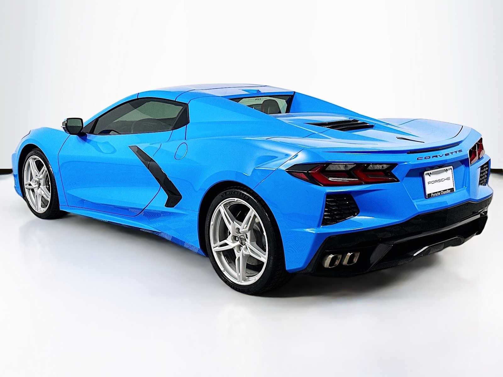 2023 Chevrolet Corvette 1LT photo 3