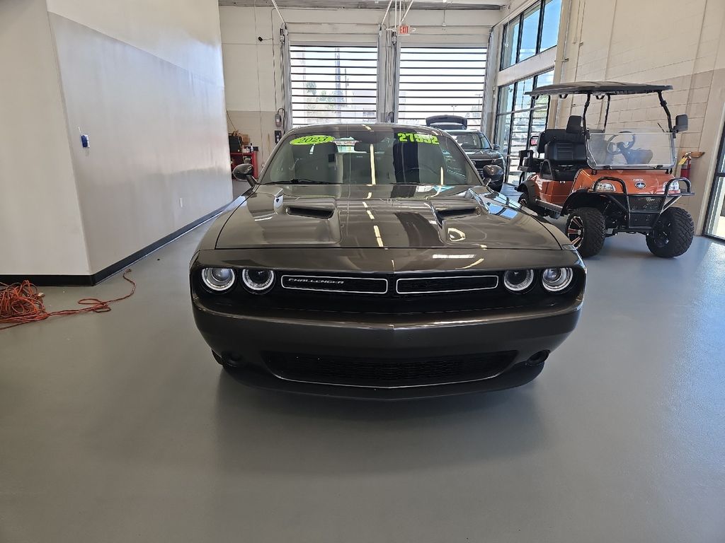 2023 Dodge Challenger SXT photo 13