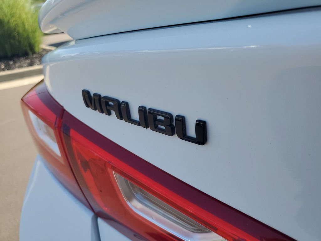 2021 Chevrolet Malibu RS photo 26