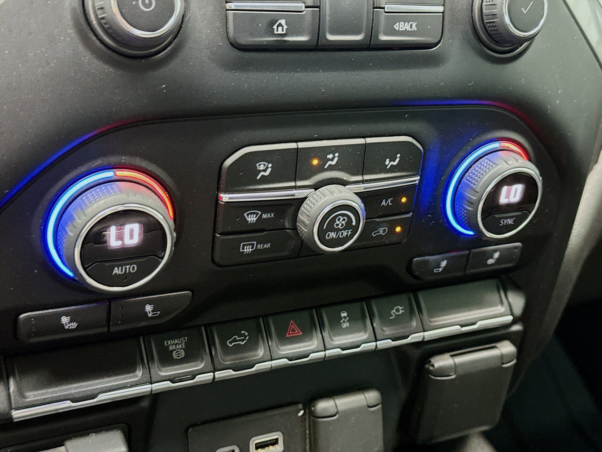 PreOwned 2022 Chevrolet Silverado 2500HD LT 4D Crew Cab in Montclair 