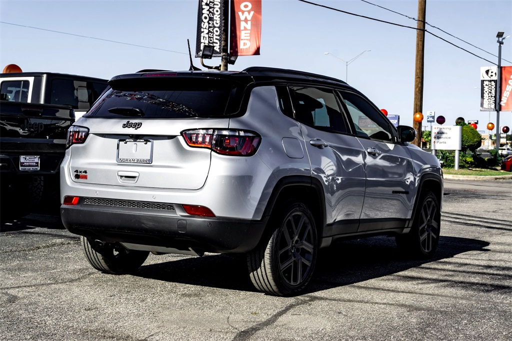 2026 Jeep Compass Limited photo 4