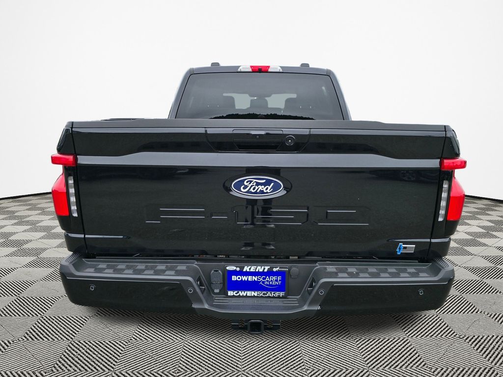 2025 Ford F-150 Lightning photo 6