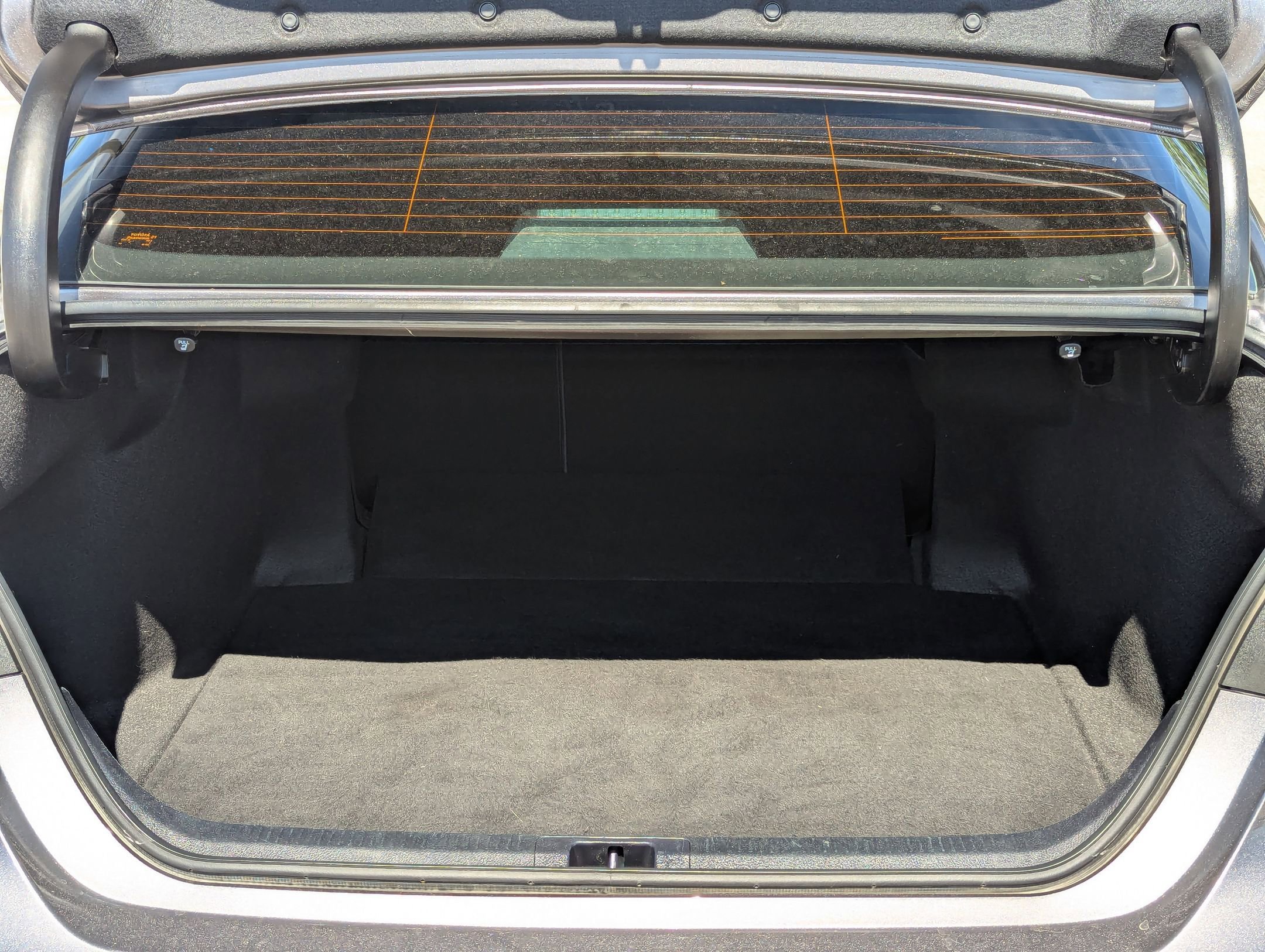 2021 Toyota Camry SE photo 24