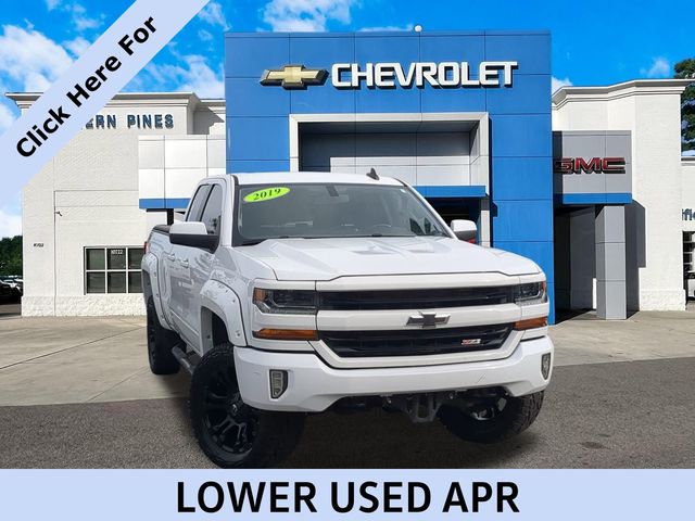 2019 Chevrolet Silverado 1500 LD LT's photo