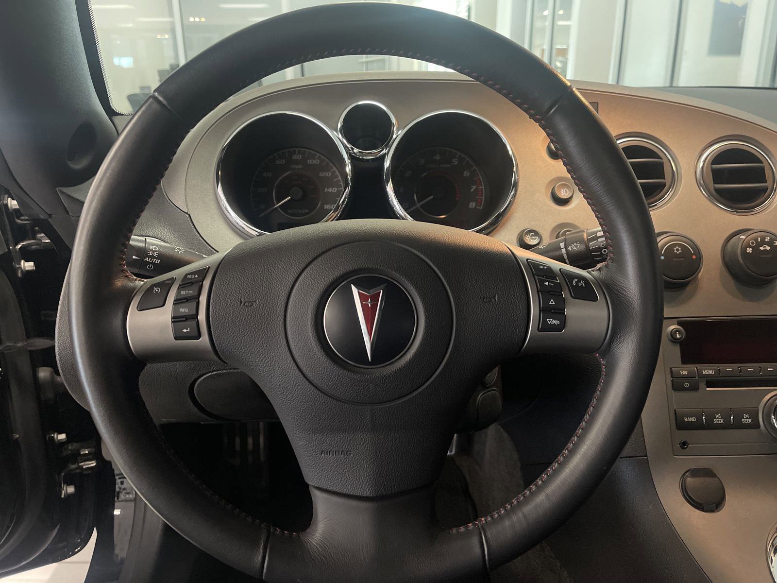 2009 Pontiac Solstice photo 19
