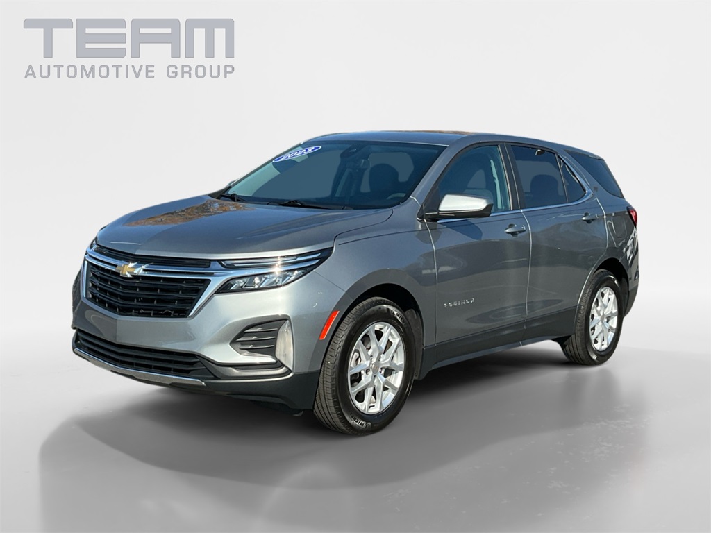 2023 Chevrolet Equinox LT photo 3