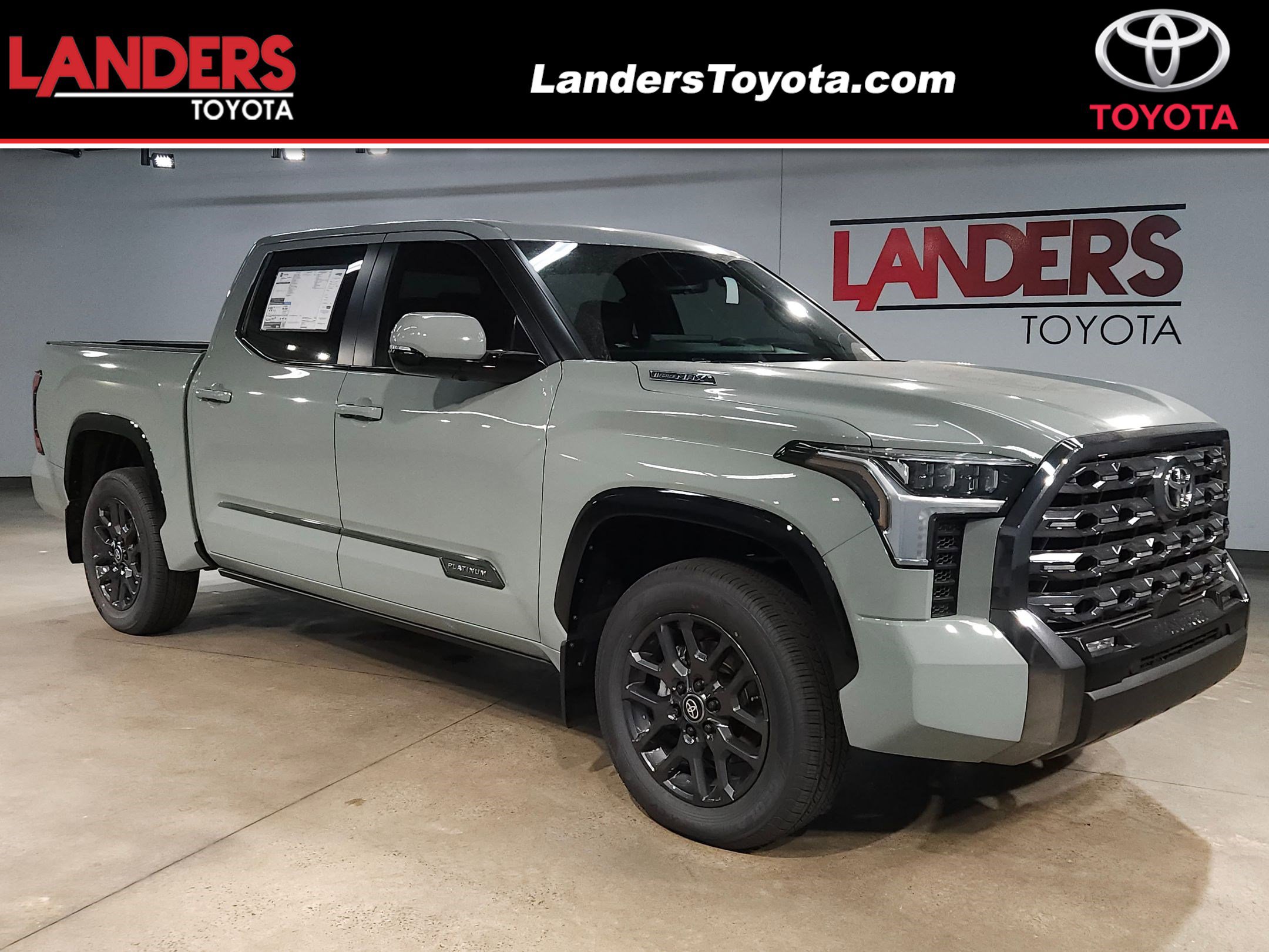 2026 Toyota Tundra Platinum's photo