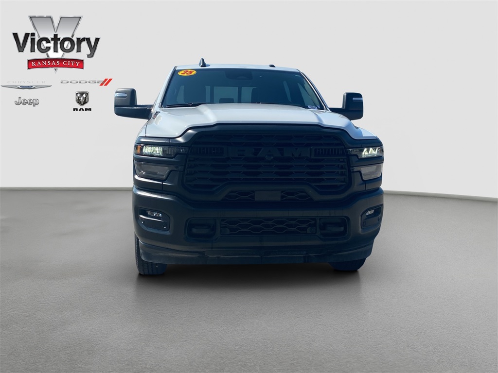Used 2025 RAM Ram 2500 Pickup Tradesman with VIN 3C6UR5CJXSG560493 for sale in Kansas City