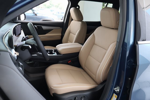 2026 Buick Enclave Preferred photo 12