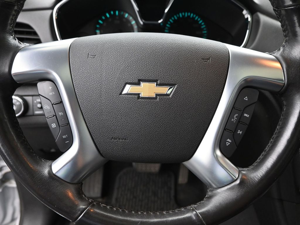 2017 Chevrolet Traverse Premier photo 10