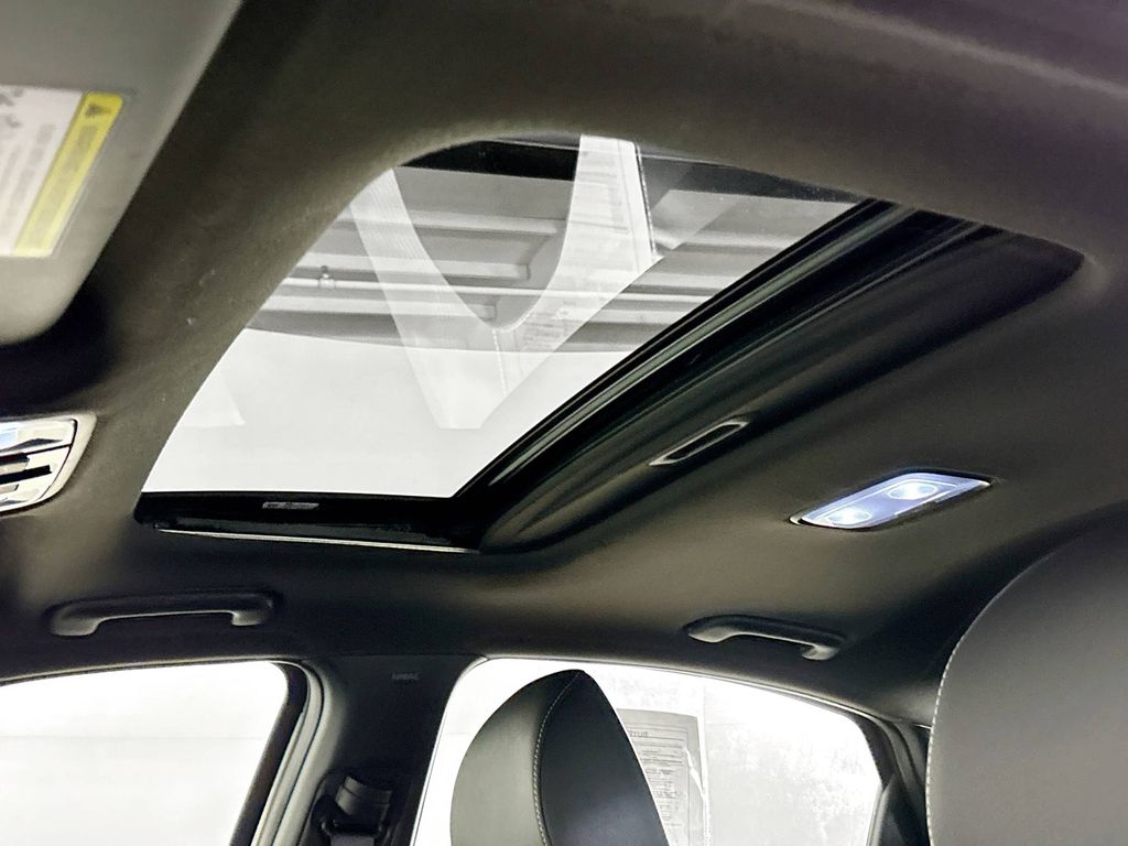 2024 Kia Forte GT-Line photo 19