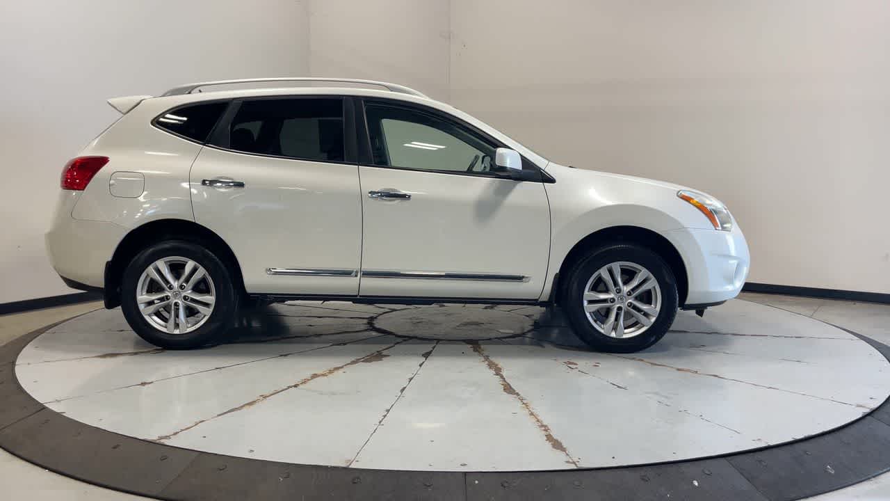 2012 Nissan Rogue SV photo 4