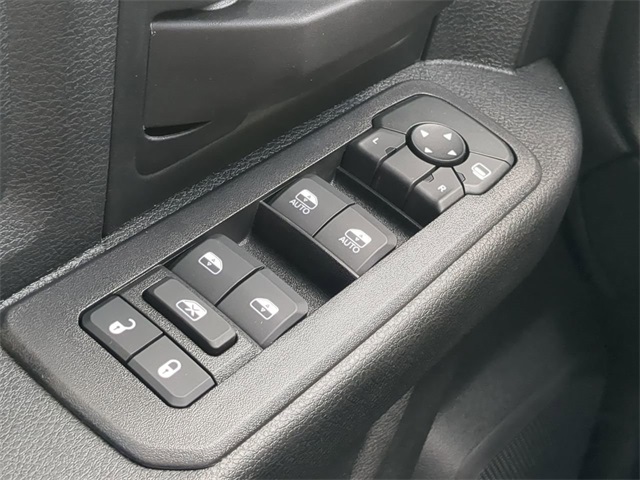 2025 Ram 2500 Tradesman photo 26