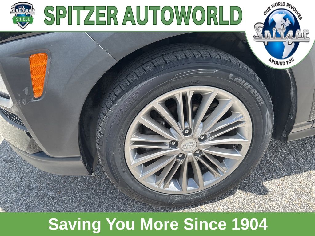 2019 Hyundai Kona SEL photo 2