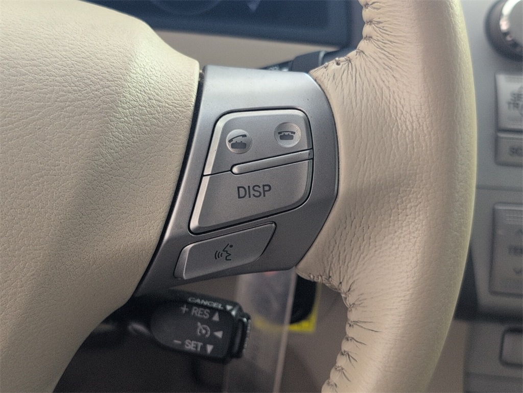 2008 Toyota Camry Solara SE photo 21
