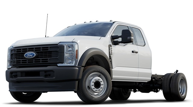 2025 Ford F-550 Super Duty Chassis Cab XL's photo