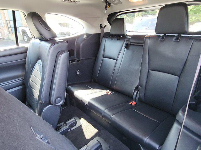 2024 Toyota Highlander XLE photo 24