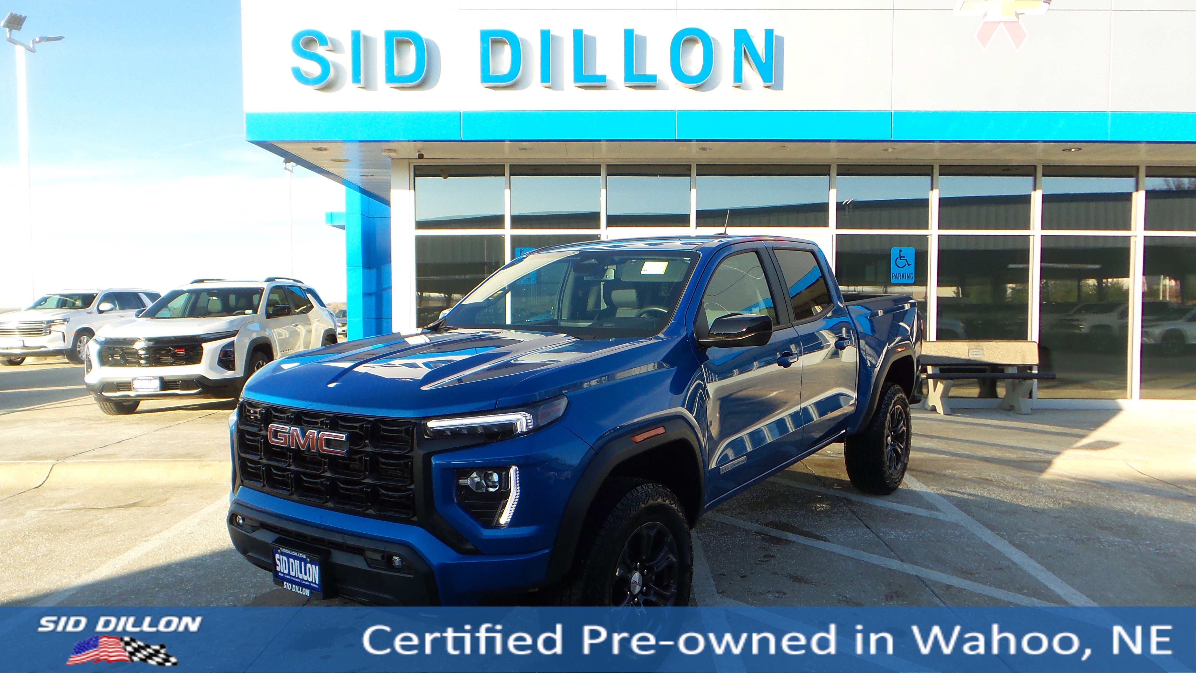 2024 GMC Canyon Elevation's photo