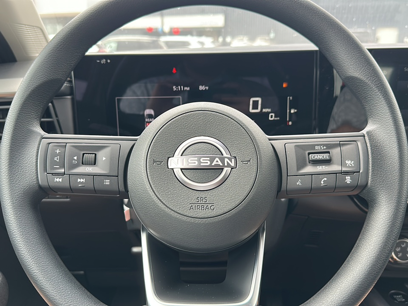 2025 Nissan Kicks SV photo 4