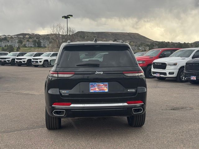 2024 Jeep Grand Cherokee Overland 4xe photo 4