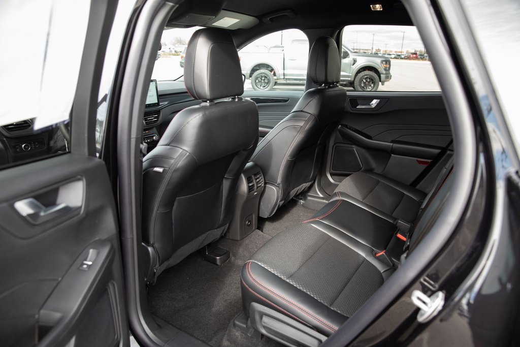 2025 Ford Escape ST-Line Select photo 19