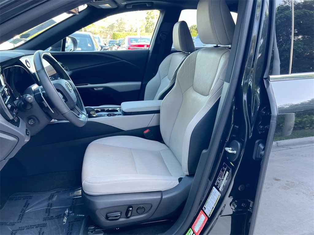 2023 Lexus RX 350 photo 10