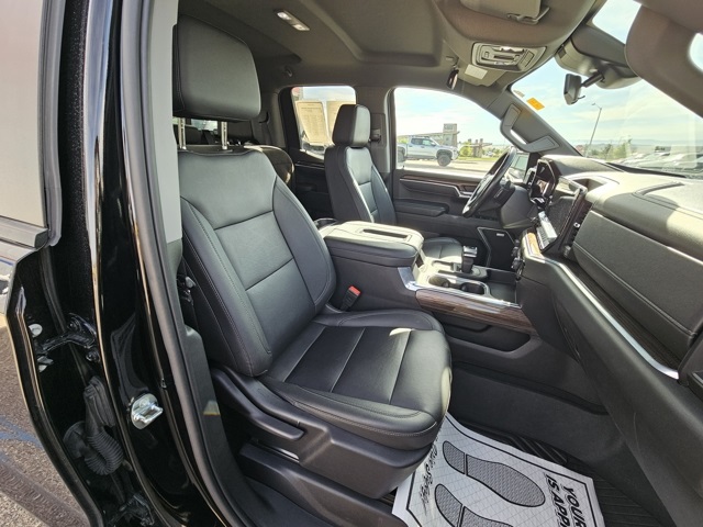 2022 Chevrolet Silverado 1500 RST photo 17