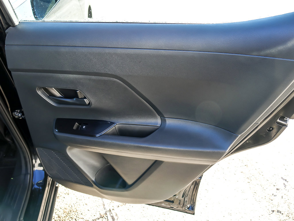 2025 NISSAN KICKS MPV - Image 17