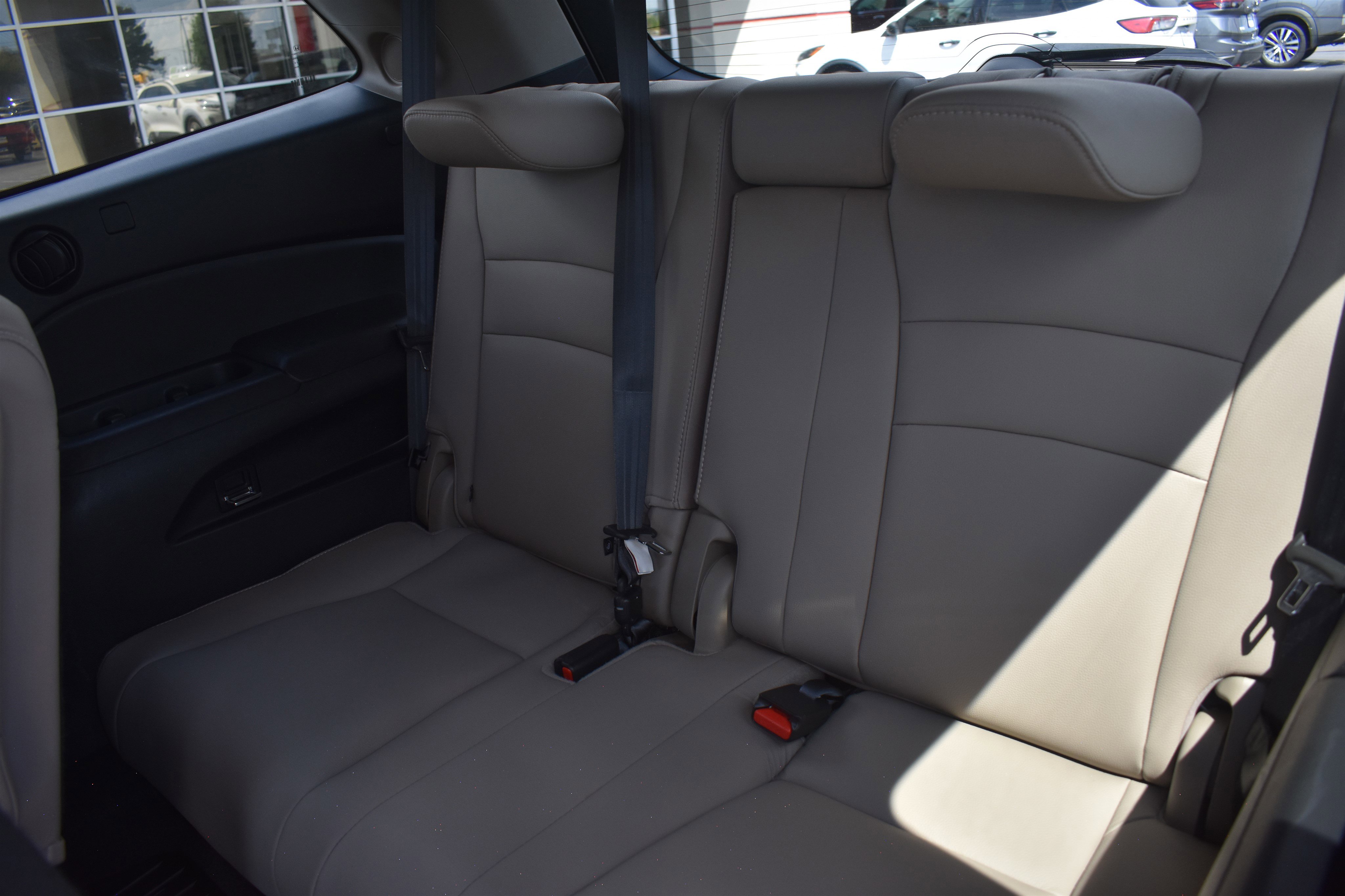 2021 Honda Pilot Touring photo 7