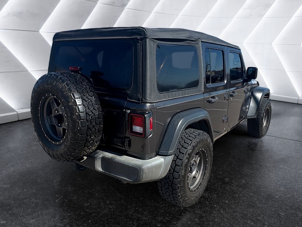 2019 Jeep Wrangler Unlimited Sport photo 4