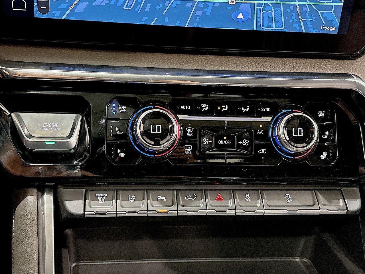 2026 Gmc Sierra 2500 HD Denali photo 17