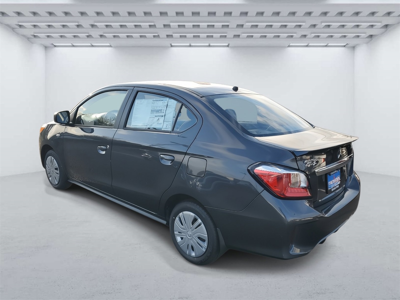 2024 Mitsubishi Mirage G4 ES photo 3