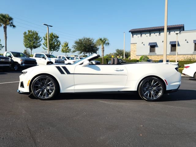 2023 Chevrolet Camaro ZL1 photo 2