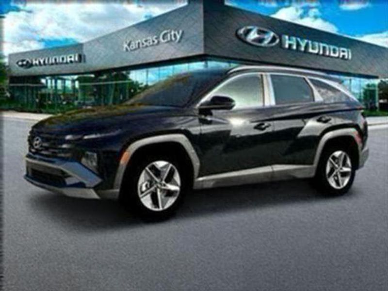 Certified 2025 Hyundai Tucson SEL Convenience with VIN 3KMJC3DE1SE019666 for sale in Kansas City