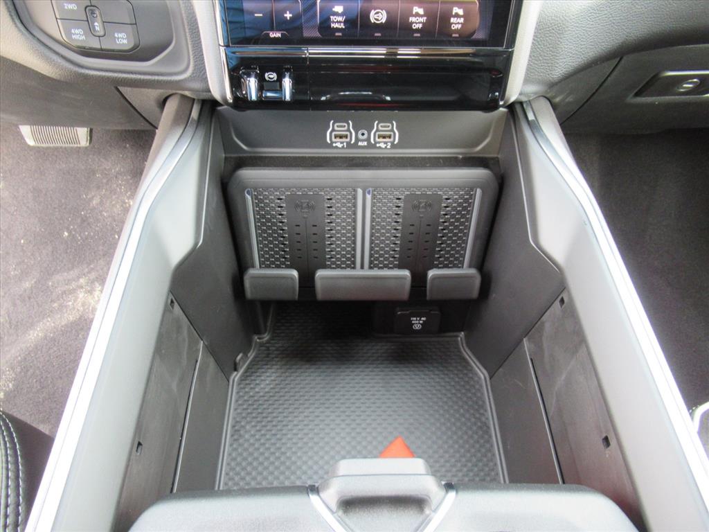 2026 Ram 2500 Laramie photo 23