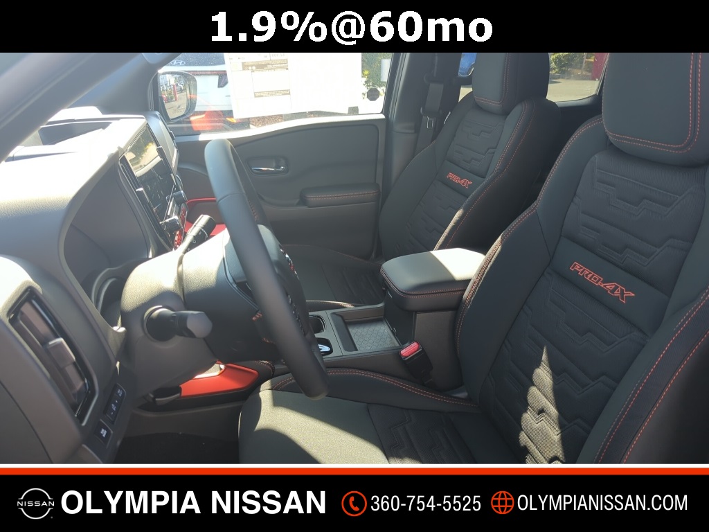 2025 Nissan Frontier Crew Cab PRO-4X photo 10