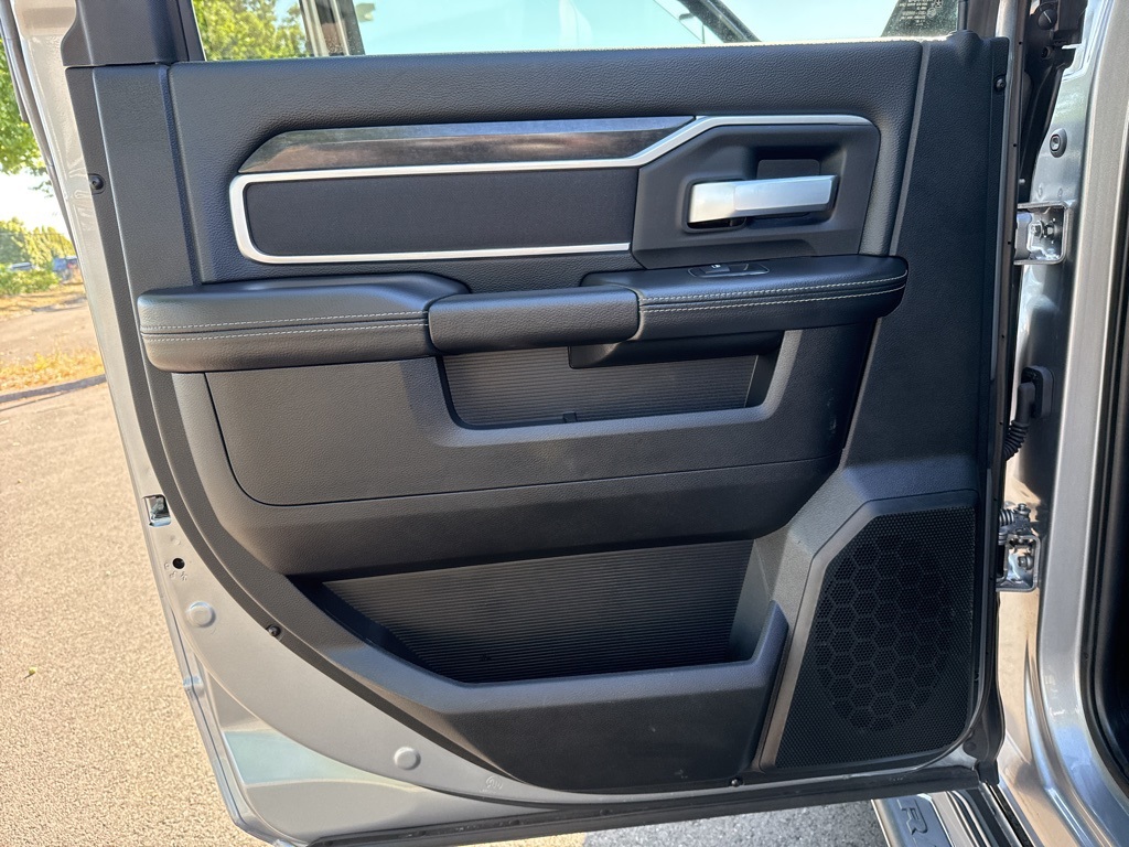 2024 Ram 2500 Big Horn photo 15