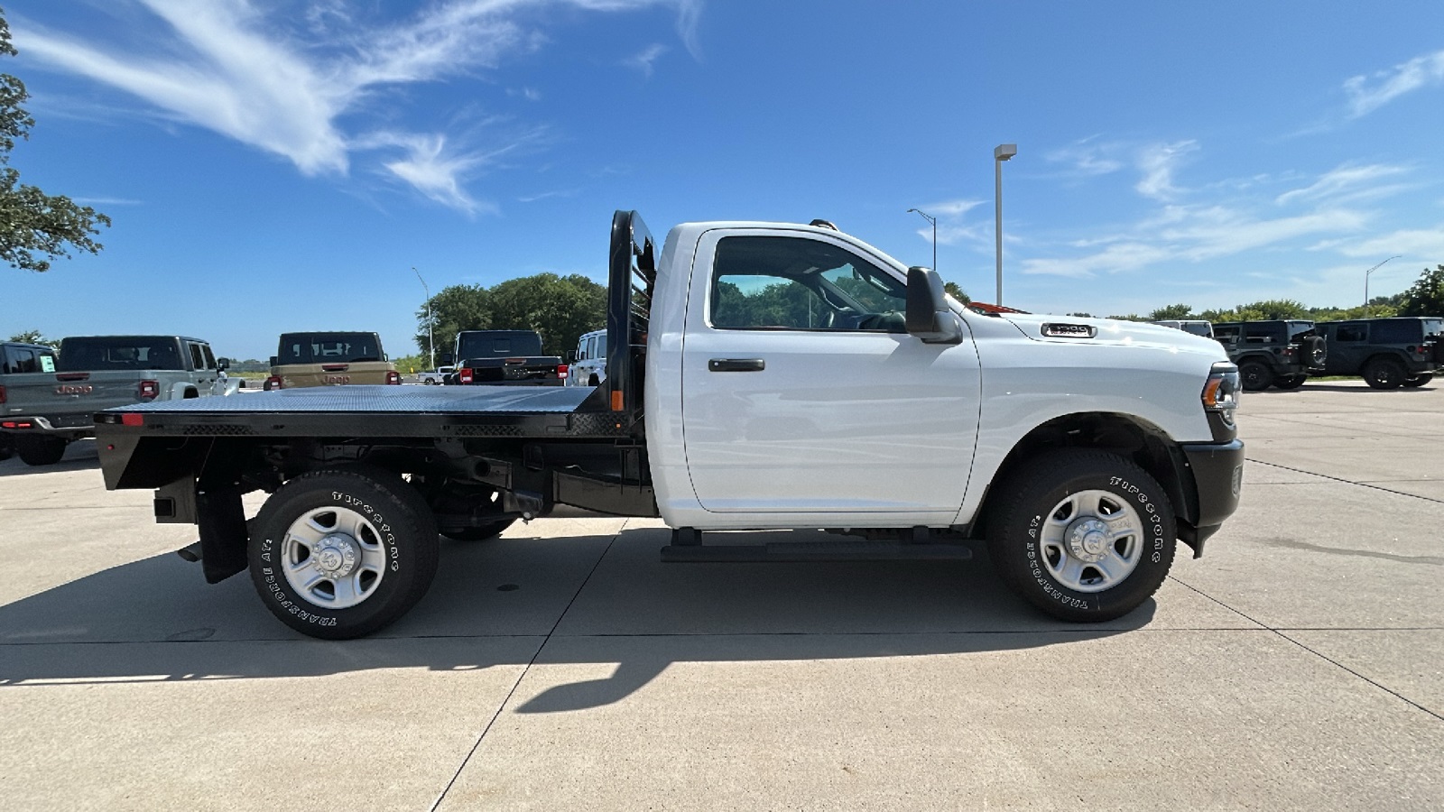 2024 Ram 3500 Tradesman photo 2