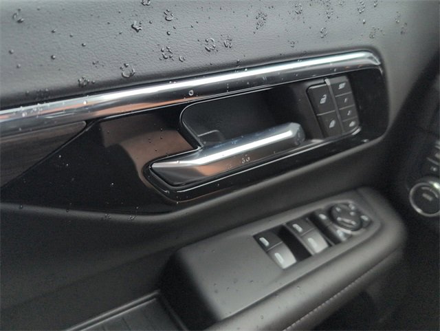 2025 Chevrolet Tahoe LT photo 13