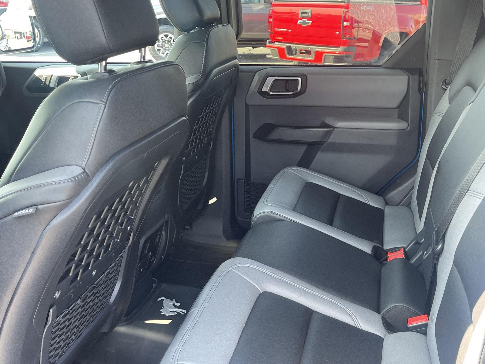 2023 Ford Bronco Base Big Bend Black Diamond Outer Banks photo 19