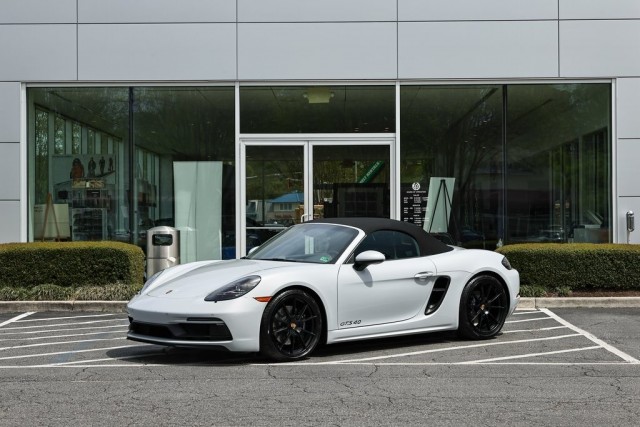 2024 Porsche 718