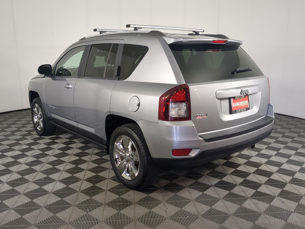 2016 Jeep Compass Sport photo 5