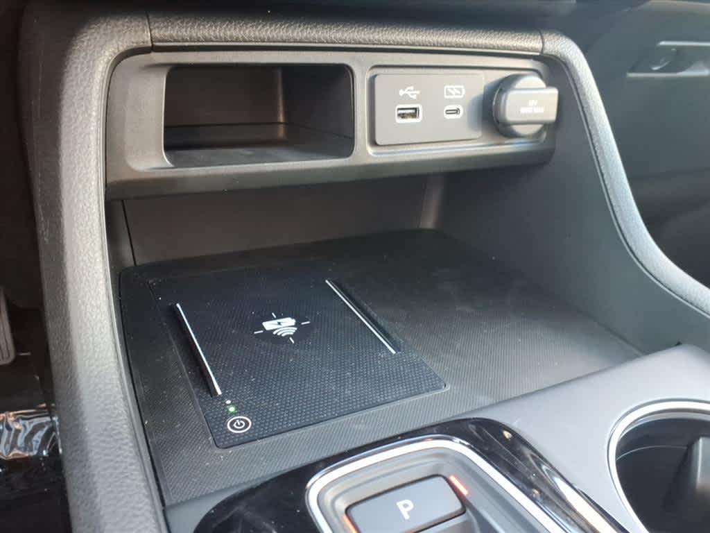 2025 Honda Pilot Touring photo 11